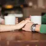 Kā atšķirt patiesu mīlestību no ilūzijas: 5 galvenie signāli